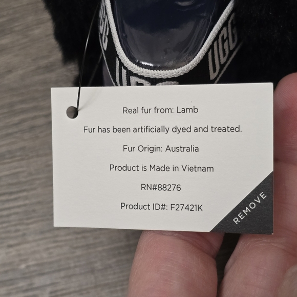 UGG Fluff Yeah Slide Infant Black NWT Fur Cozy Comfy Size Medium 04/05 - Picture 6 of 9